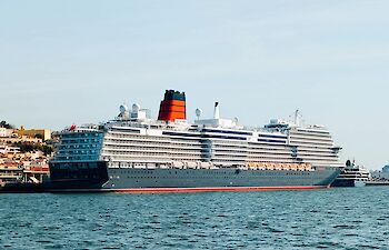 Port of Lisbon Welcomes the Inaugural Voyage of Cunard Line's Largest Luxury Ship