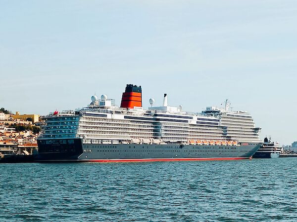 Port of Lisbon Welcomes the Inaugural Voyage of Cunard Line's Largest Luxury Ship