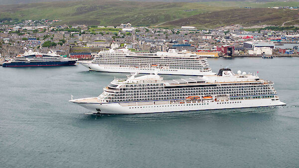 Cruise season records for Lerwick Harbour